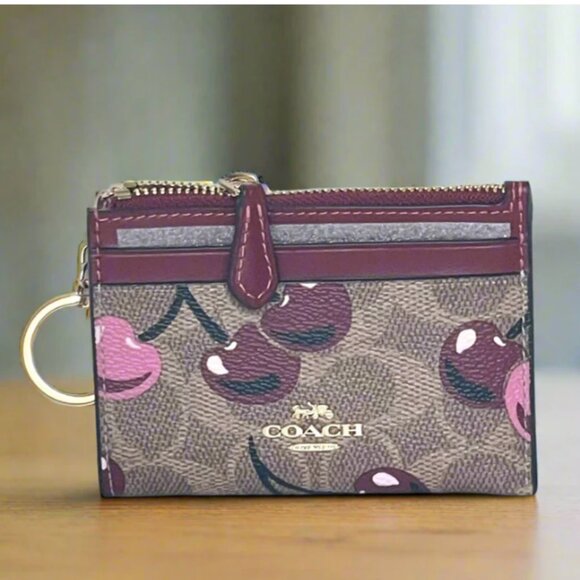 Coach Mini Skinny ID Wallet Cherry Red CZ462 Keyring Signature Brown Canvas - Picture 1 of 8